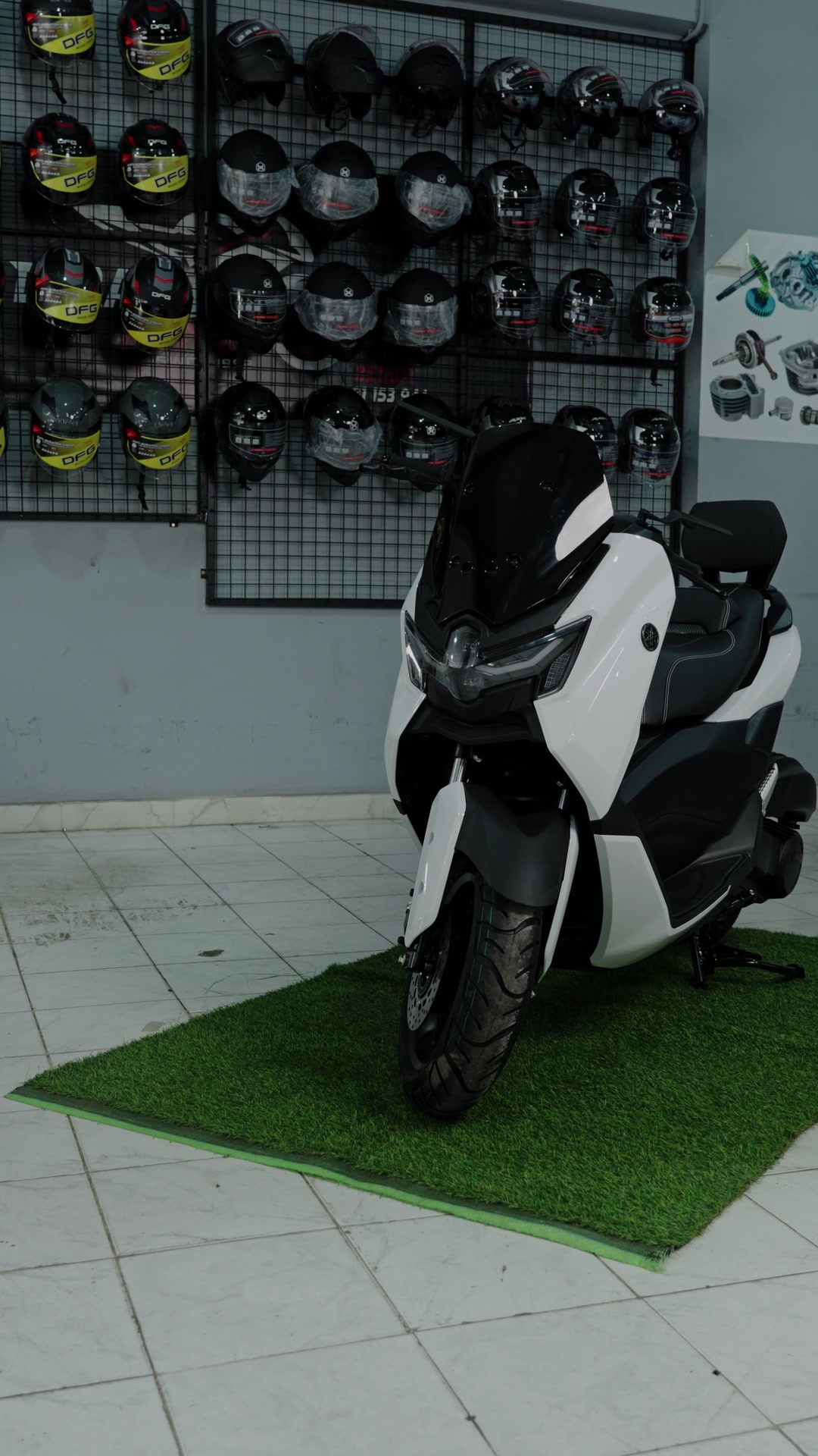 NMAX 180