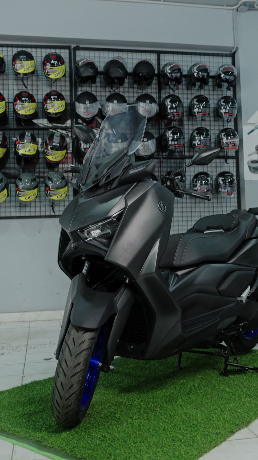 XMAX X300